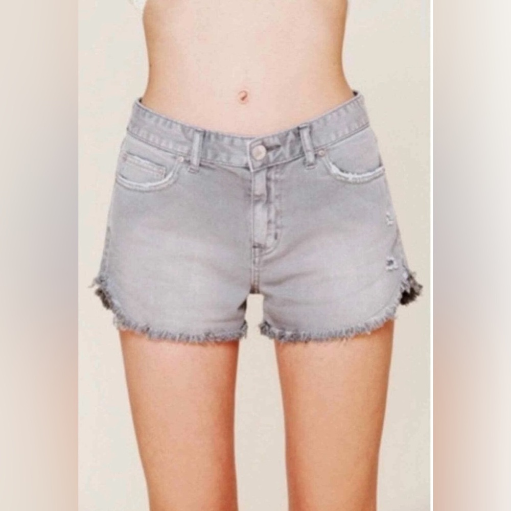 Free People Cut Off Jean Shorts Denim Women's Size 28 Gray Distressed Raw Hem